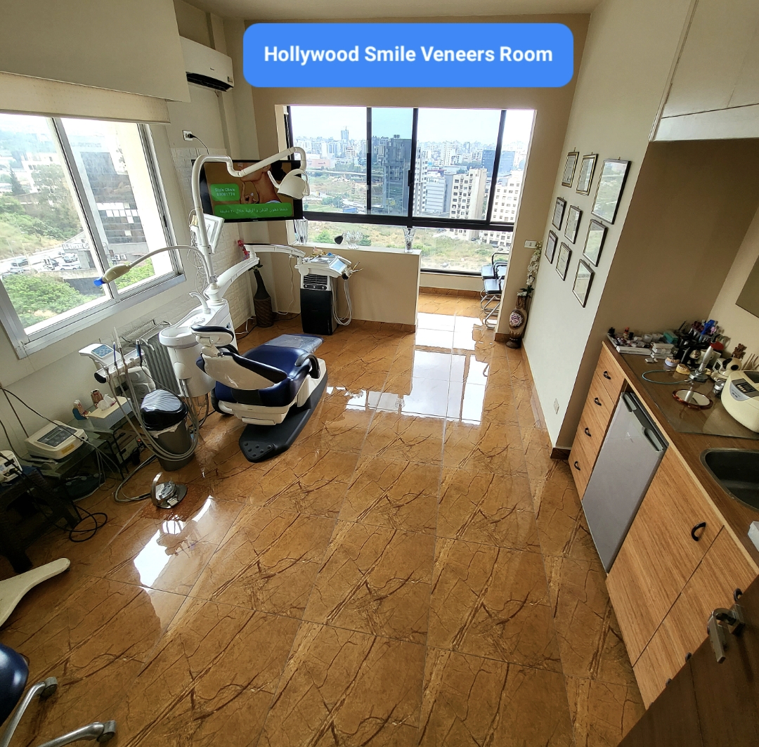 Cosmetic dentistry and veneers treatment room